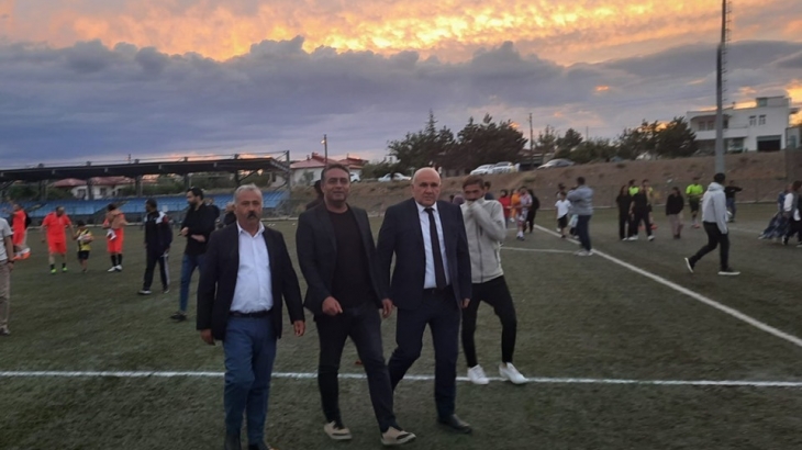 İLÇEMİZDE DÜZENLENEN KURUMLAR ARASI FUTBOL TURNUVASI