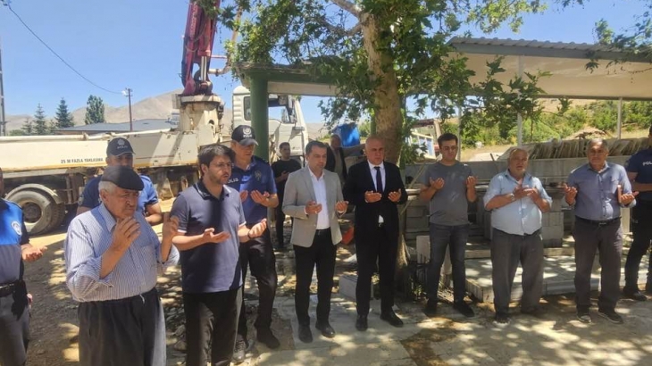 ORTA İÇMELER CAMİİ İNŞAATI TEMEL ATMA TÖRENİ